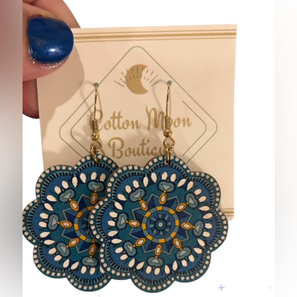 Blue scalloped edge wood Earrings with Fish hooks